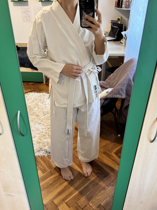 Kimono karate cu centura alba