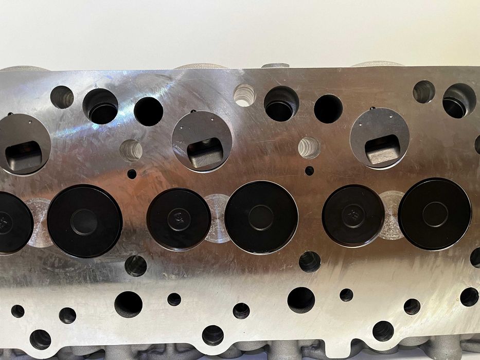 Головка блока на Toyota 2L