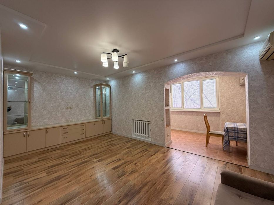 77 серия вторичка Паркентский, Генерал Петрова