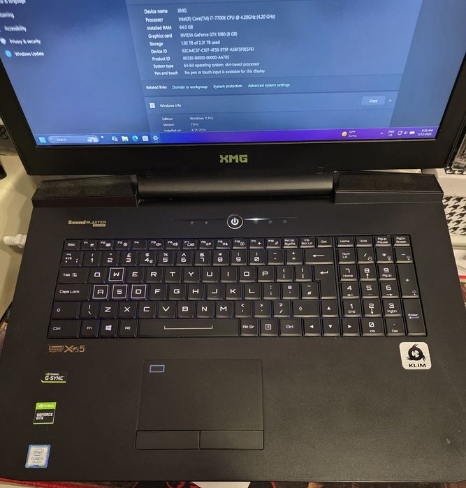 Лаптоп XMG P870KM-G