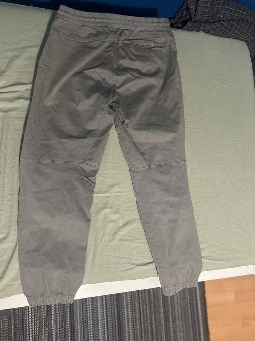 панталон pull&bear