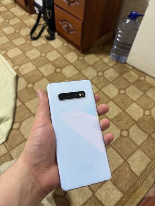 Samsung S10 + plyus