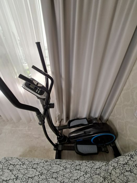 Продаю  тренажер эллиптический