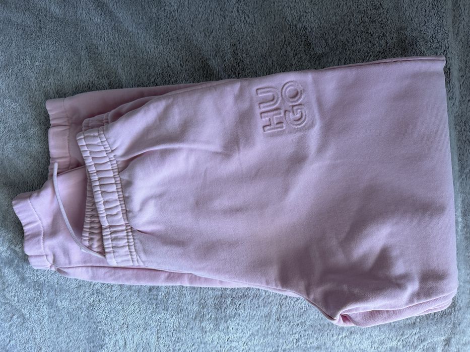 Розово долнище hugo boss