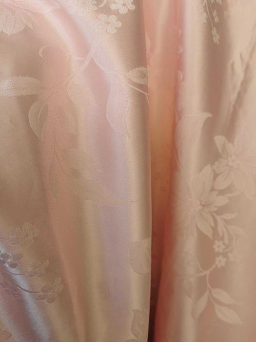 Cuvertura pat roz, 240 x 260 cm