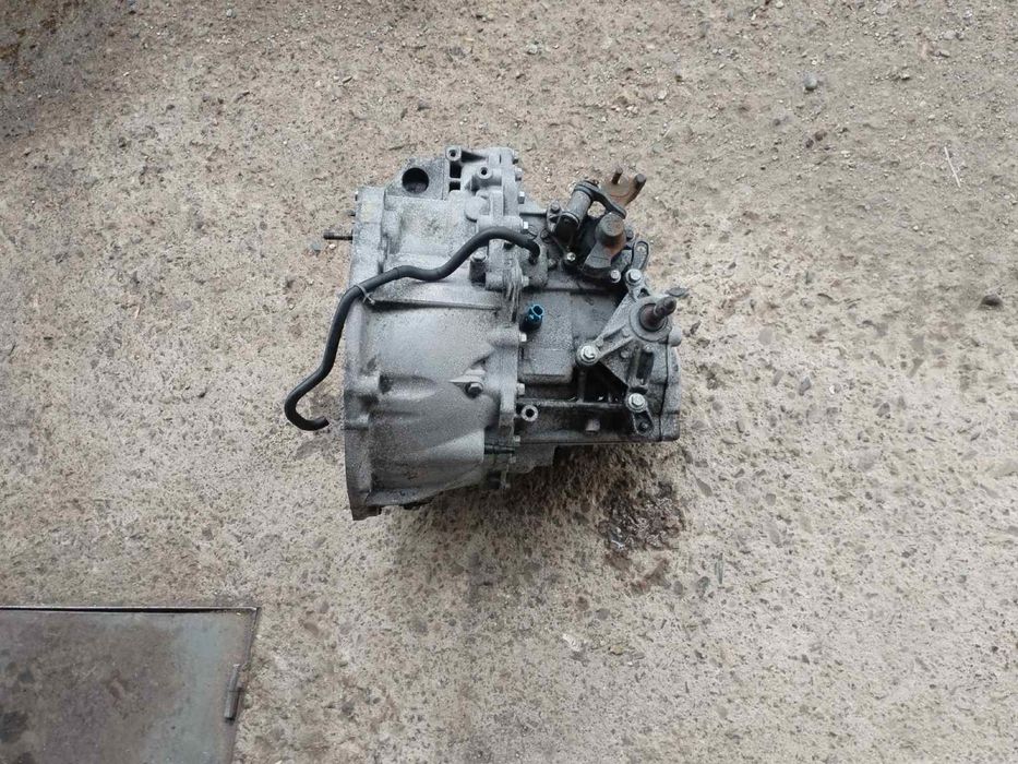 Скоростна кутия за 6-степенна за Nissan Primera P12