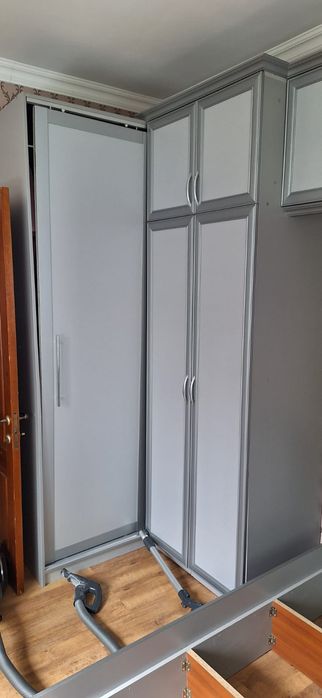 Срочно спальный гарнитур