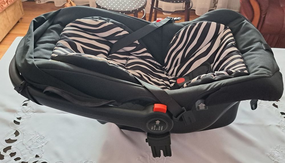 Vand scoica bebelusi.