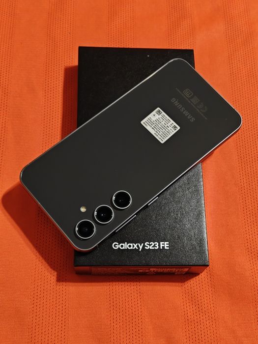 Samsung S23 FE 128 gb Ram 8 5G EAC