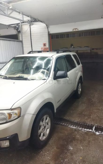 Продам машины Mazda Tribute 2008