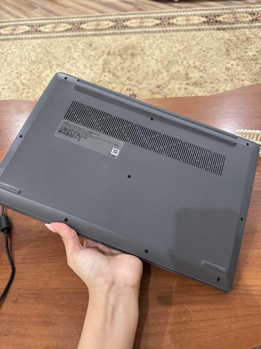 Ноутбук  для учебы и работы