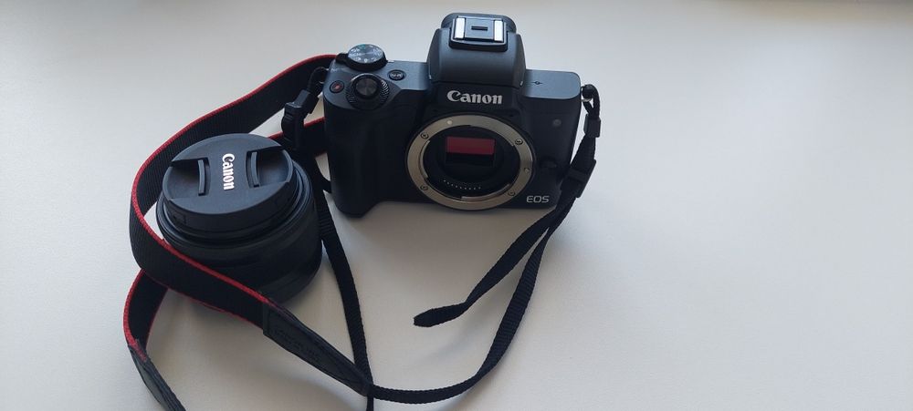 Камера Canon eos m 50