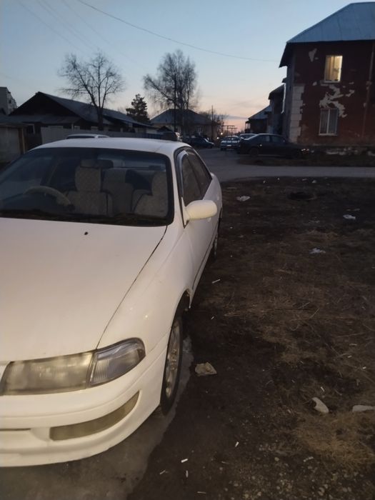 Продам АвтоТойотаКарина1996.г.в...
