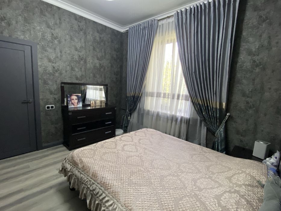 Продам 2-х ком с Гаражом