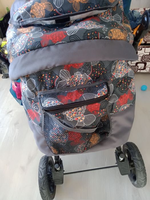 Коляска со всеми комплектующими