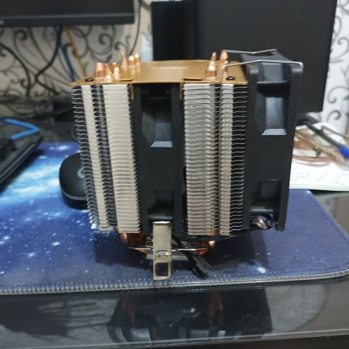 Продам кулер для процессора