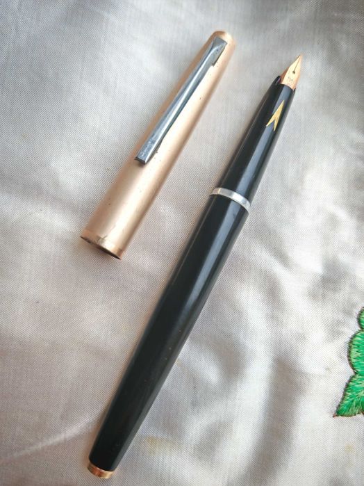 Изключително Рядка Писалка CHULIMA със Златно Перо