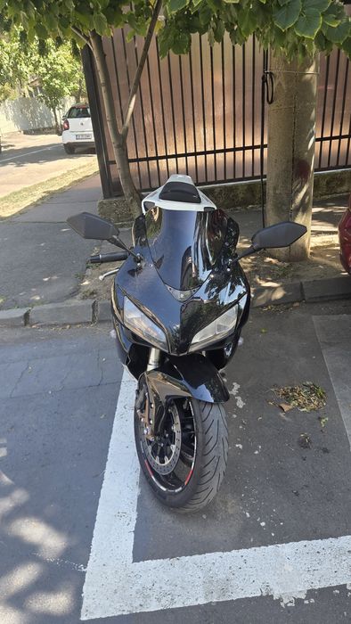 Honda CBR1000RR 2005