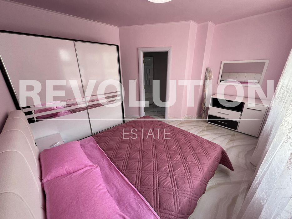 Дава се под наем Двустаен апартамент в Варна, Център - 65 кв.м за 700 € - Снимка #6