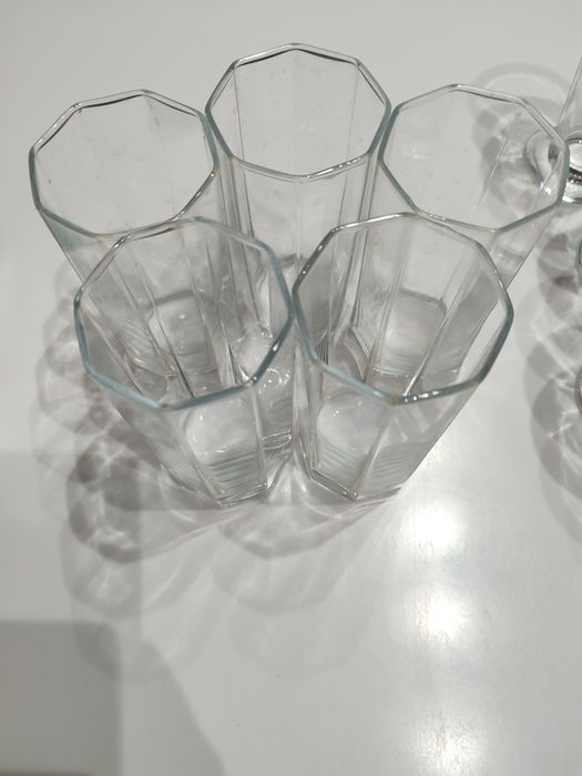 Продам стаканы 8шт