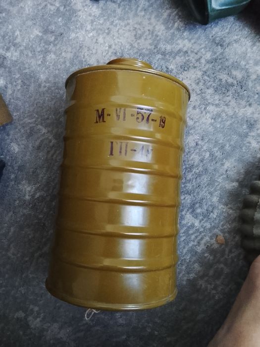 Продаю противогазы гп4у пмг2 и гп7бт