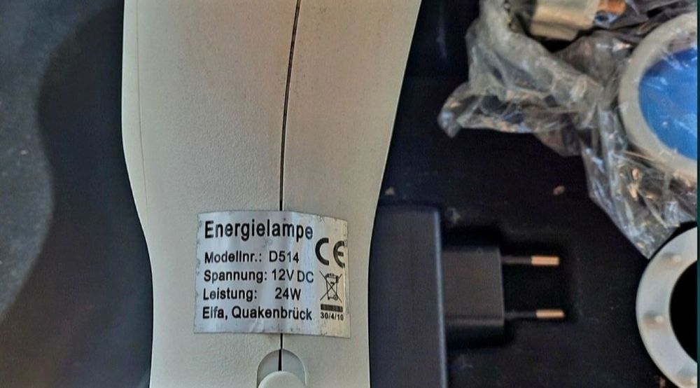 Lampa terapie lumini