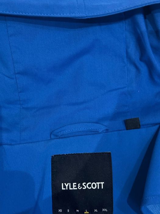 Lyve Scott яке L размер