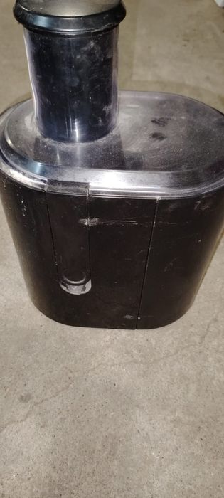 Продам кухонный комбайн