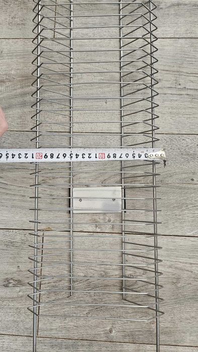 Метална стенна стойка за 50 DVD или Blu-ray дискове