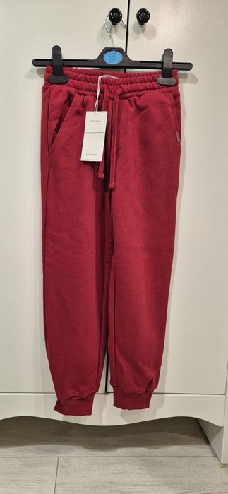 Pantaloni de trening Reserved marimea 128 noi
