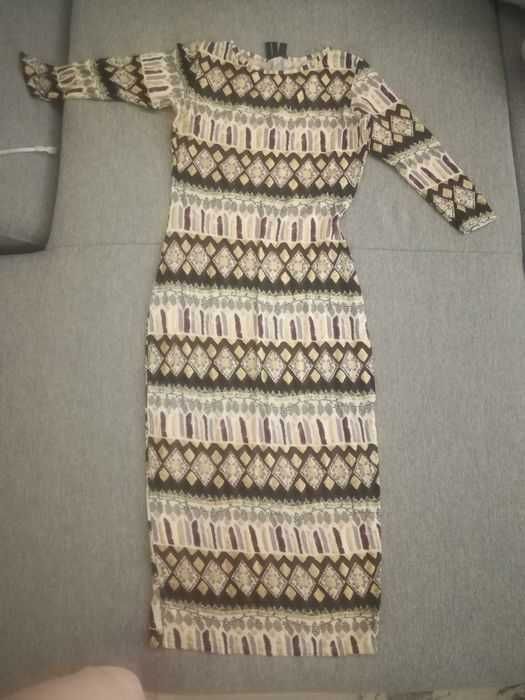 Елегантни роклии