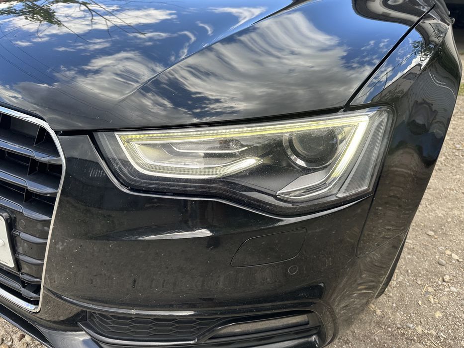 Far stanga dreapta bixenon led xenon audi a5 8t facelift 2013