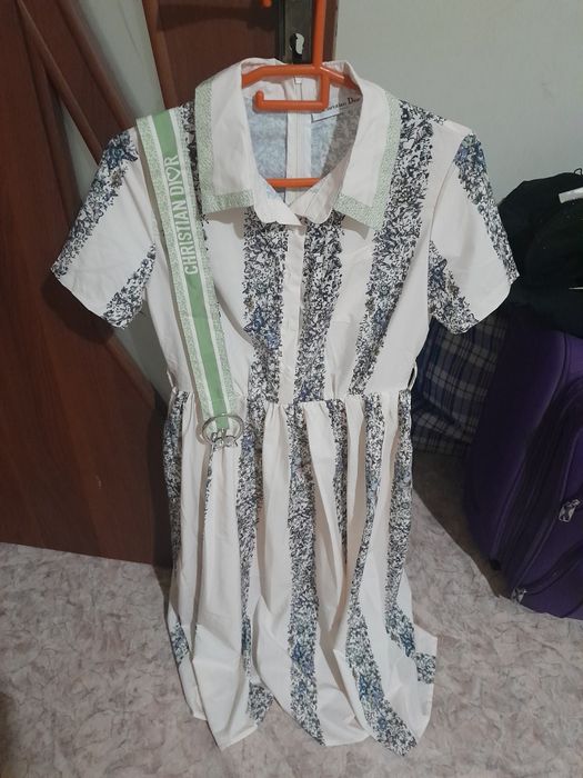 Продам платье разные почти новый