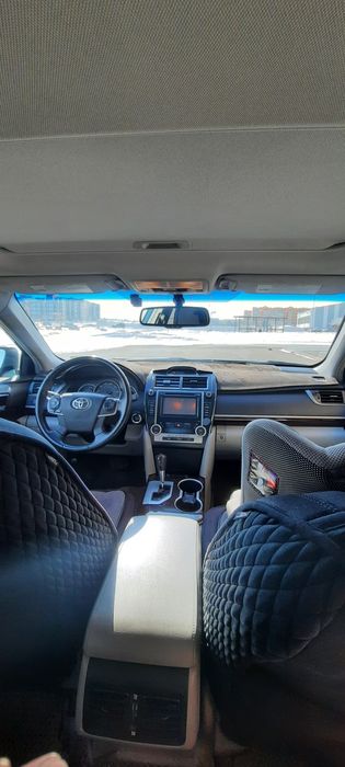 Продам Тойота камри 2013 года