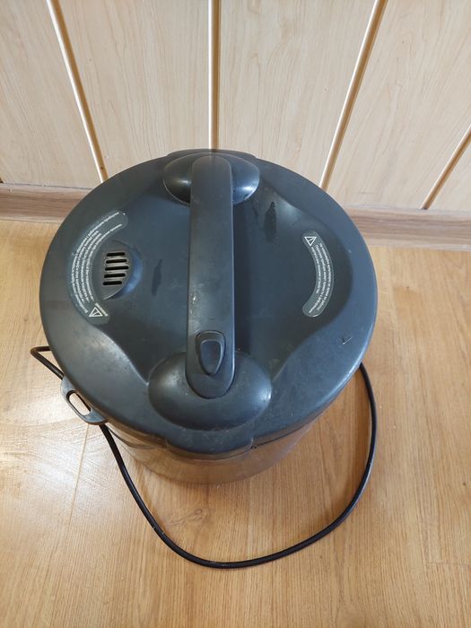 Продам Мультиварку