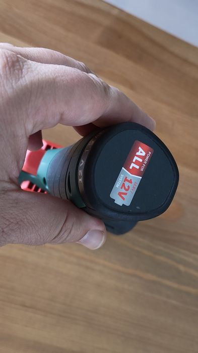Акумулаторен винтоверт/бормашина BOSCH PSR 1200 LI-2. Като нов.