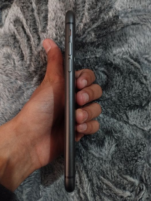 Iphone 11 ICoudga Tushgan