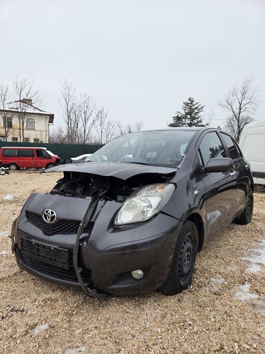 Тойота Ярис / Тоyota Yaris 1.33i