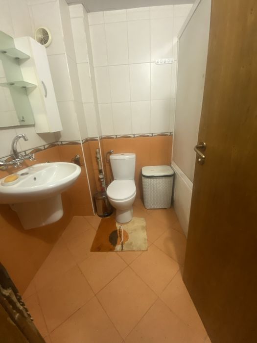 Продава се Двустаен апартамент в Варна, Цветен квартал - 64 кв.м за 2186 €/кв.м - Снимка #17