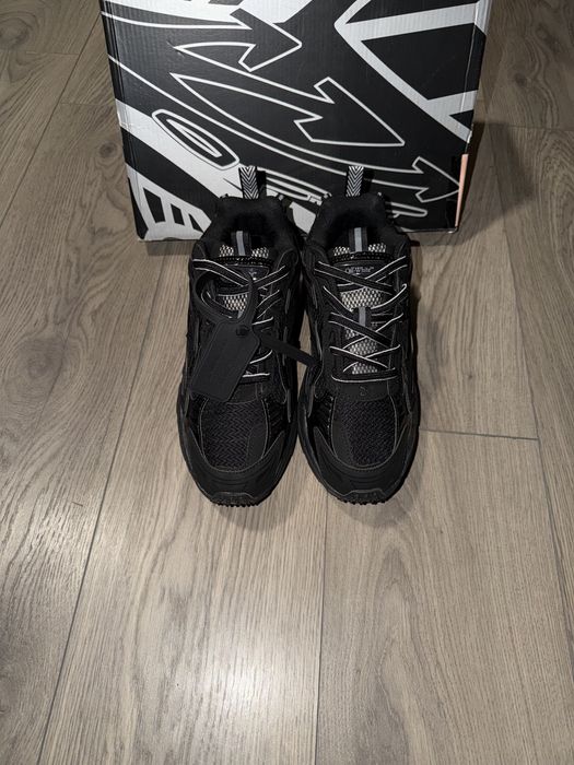 Off White Be Right Back