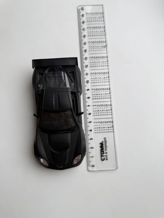 Масштабная модель машины Chevrolet Corvette C6.R