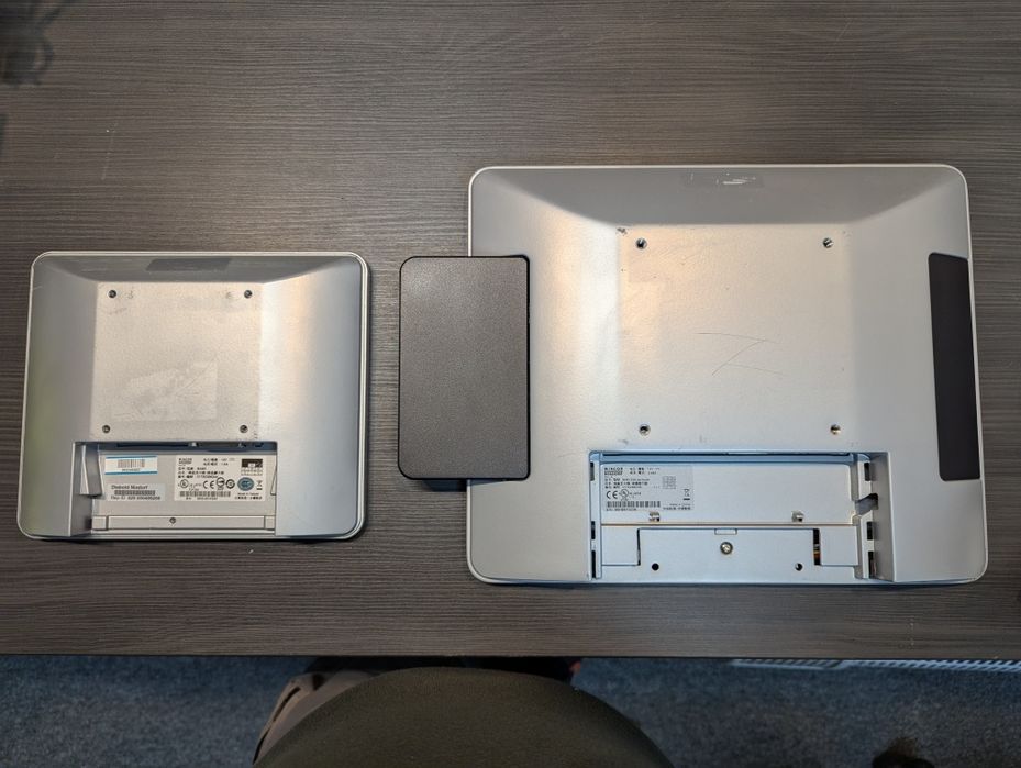 Монитор сензорен Wincor Nixdorf BA92 + BA90