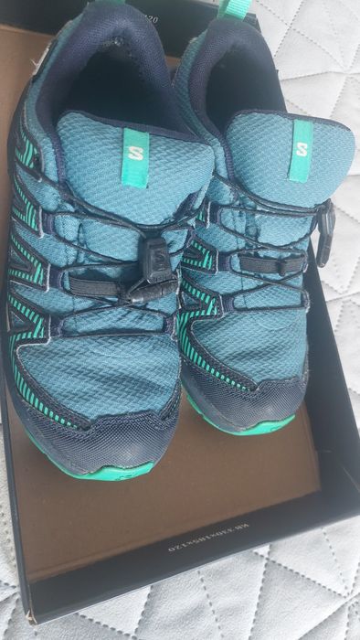 Papuci salomon stare ca noi