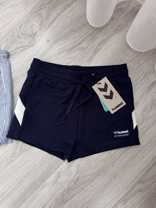 Нови къси панталони за момиче Blue seven, Hummel