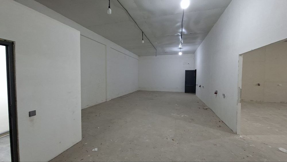 Аренда помещения под склад или производство 1000м рядом с Жомий