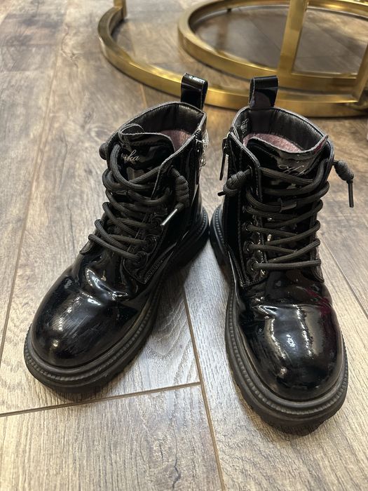 Детские осенние ботинки