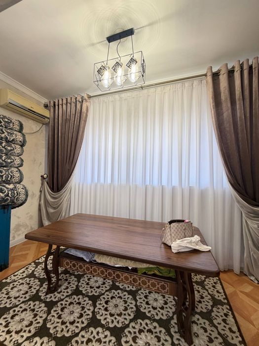 Srochna 4 xona Yunusobod 16-kv 1 etaj sotiladi 115.000