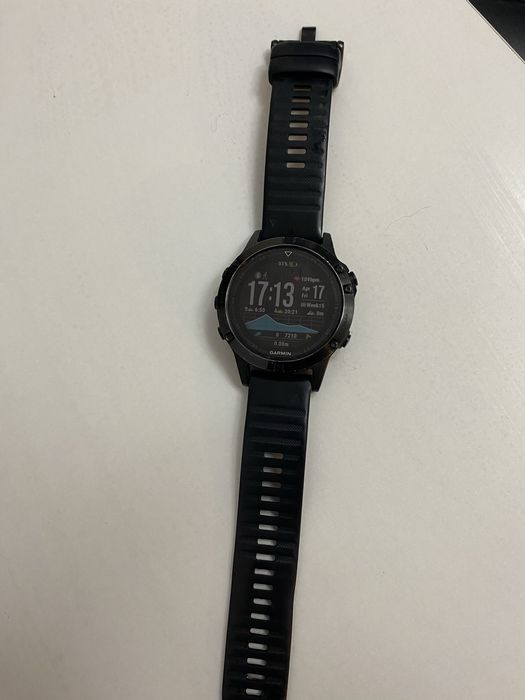 Продам Garmin Fenix 5