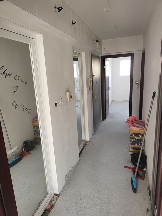 Продава се Тристаен апартамент в Хасково, Училищни - 92 кв.м за 1631 €/кв.м - Снимка #7