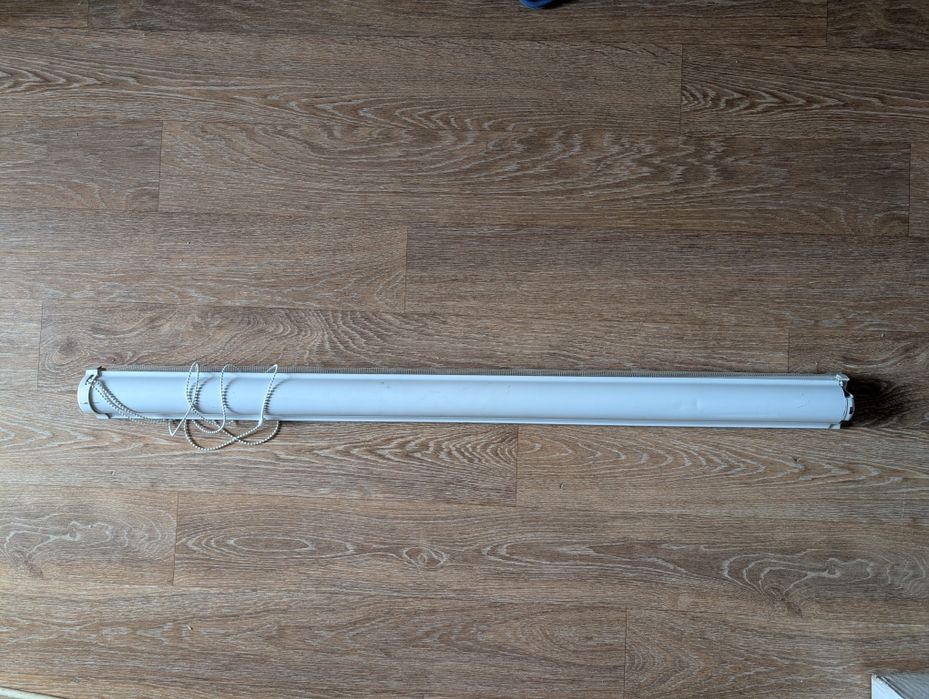 Рулонные шторы б/у